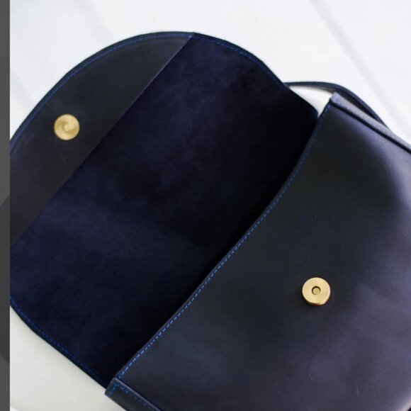 NWOT TeploLeather Half moon leather bag - Picture 6 of 6